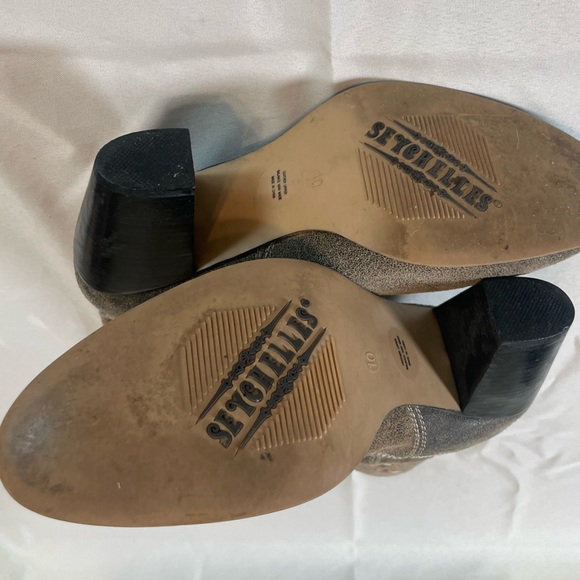 Seychelles Heeled Boot - Picture 3 of 3